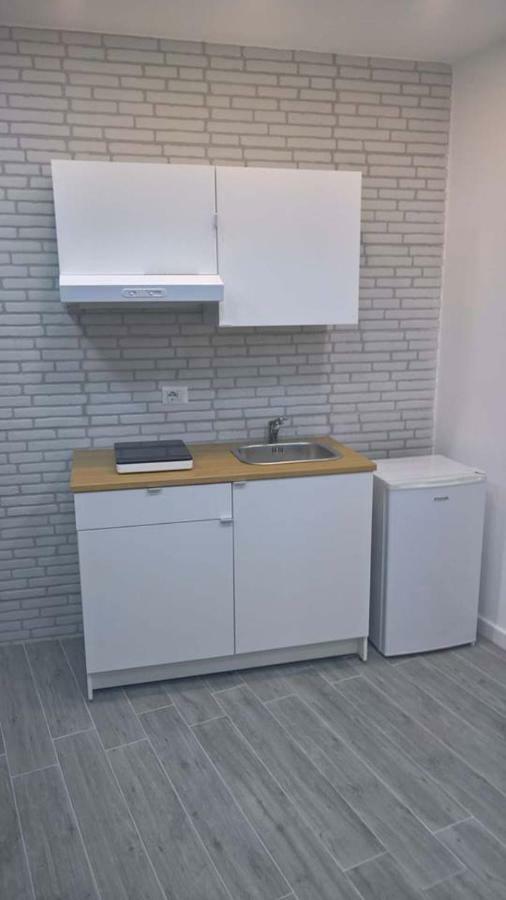 Apartment Fabrizio Napels Buitenkant foto